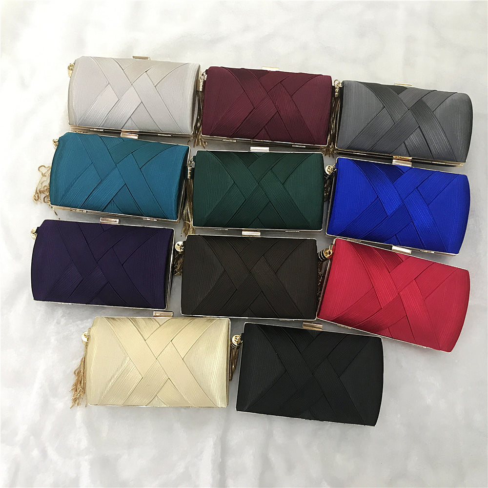 New Arrivals Handheld Women's Evening Clutch Bags Silk Satin Party Handbags Bridal Wedding Purses with Tassel Pendant Evening Clutch Bags