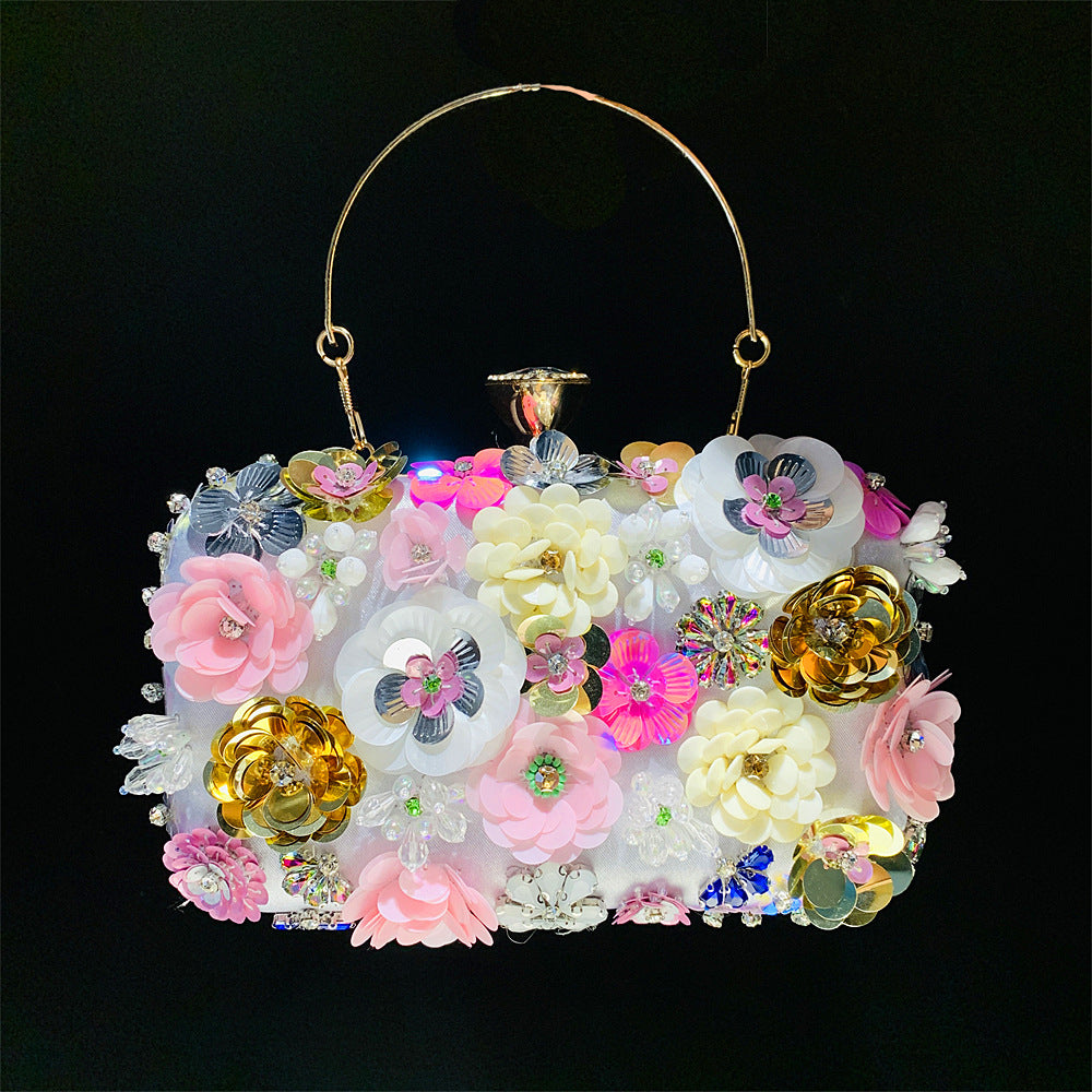 New Arrivals Fashion Evening Bags Handmade Flower Beaded Bags Banquet Wedding Party Bags Women Evening Clutch Women Purse