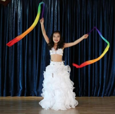 2023 Children's Belly Dance Ribbons, Silk Ribbons, Dance Ribbons, Rhythmic Gymnastic Ribbons for Kids, Wood Stick Twirling, Dancing Streamers, Dancer Prop, Stage Activities Tools