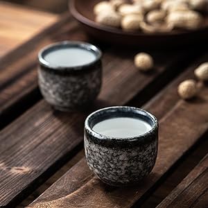 Ensemble de saké japonais, tasses à saké, bouteille Tokkuri 10oz, 1 pièce et tasses Ochoko 1,7oz, 4 pièces en grès, cadeau de fête des mères (vert émeraude)