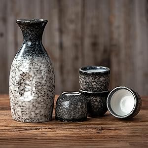 Japanese Sake Set Sake Cups Tokkuri Bottle 10oz 1PC and Ochoko Cups 1.7oz 4PCS Stoneware Mother's Day Gift (Emerald Green)