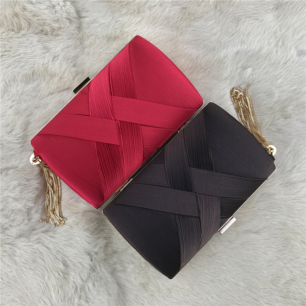 New Arrivals Handheld Women's Evening Clutch Bags Silk Satin Party Handbags Bridal Wedding Purses with Tassel Pendant Evening Clutch Bags