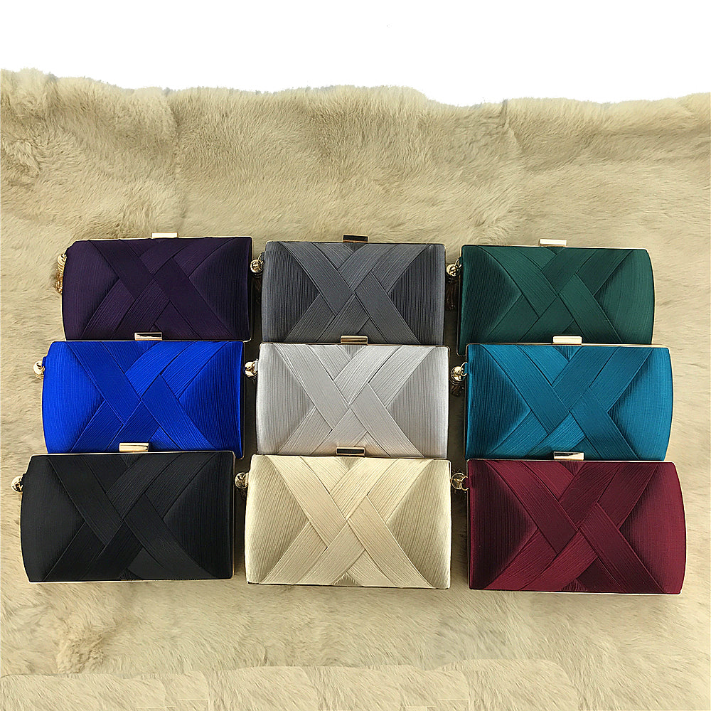 New Arrivals Handheld Women's Evening Clutch Bags Silk Satin Party Handbags Bridal Wedding Purses with Tassel Pendant Evening Clutch Bags